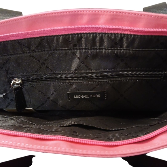 Michael Kors - NWT, Hot Pink Polly Bag, 2 Zippered Pockets, 1 Open Pocket, - Picture 4 of 14